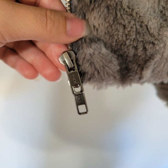 CAbi Gray Faux Fur Evening Bomber Jacket Size M - Picture 9 of 11